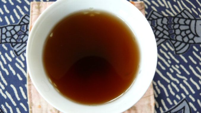 デトックスにおすすめの薬膳レシピ　『ひじき茶』